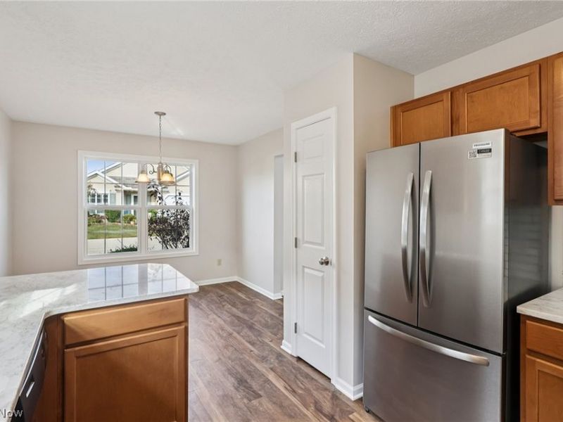 110 Carrington Court, Elyria, OH 44035 Photo 6