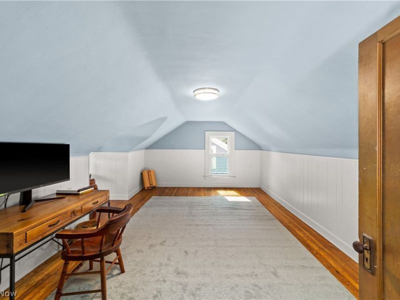 3031 E Derbyshire Road, Cleveland Heights, OH 44118 Photo 31