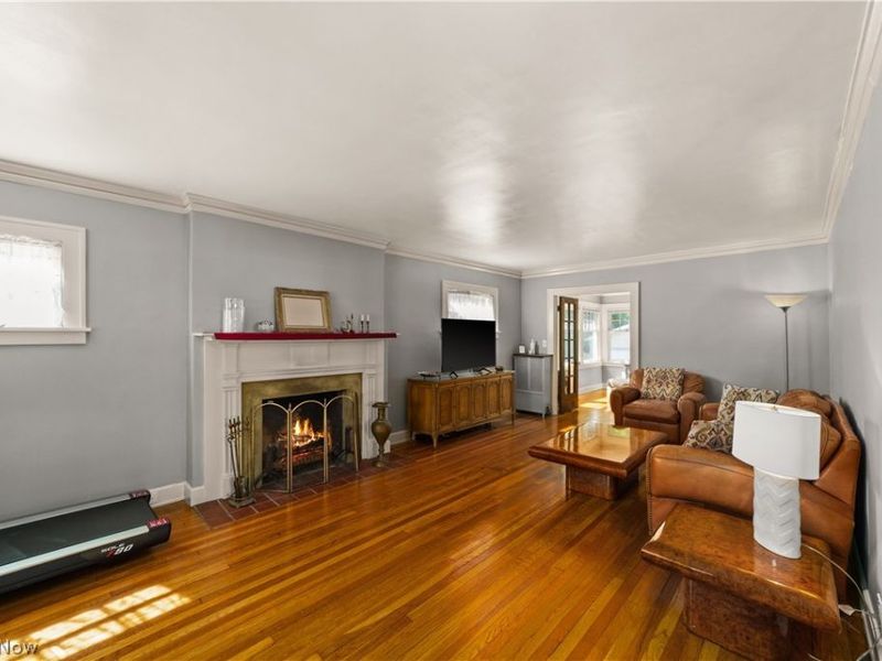 3031 E Derbyshire Road, Cleveland Heights, OH 44118 Photo 6