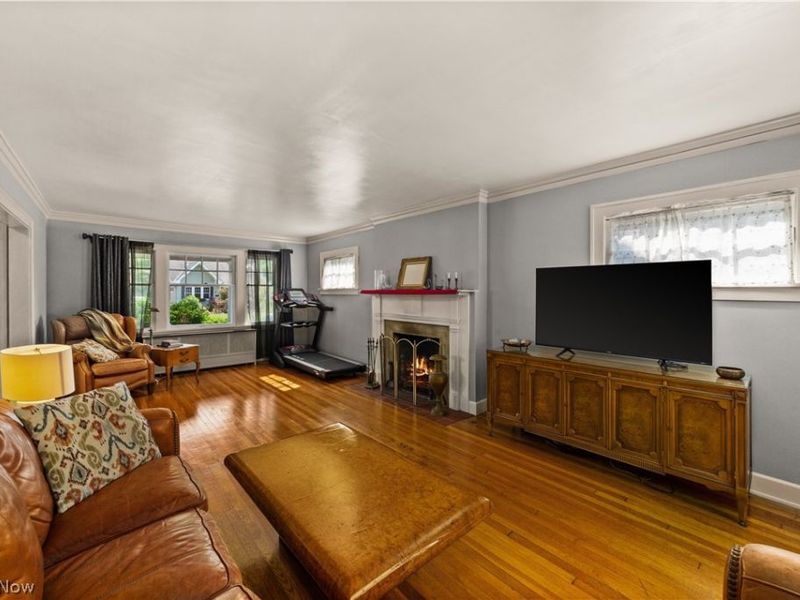 3031 E Derbyshire Road, Cleveland Heights, OH 44118 Photo 7