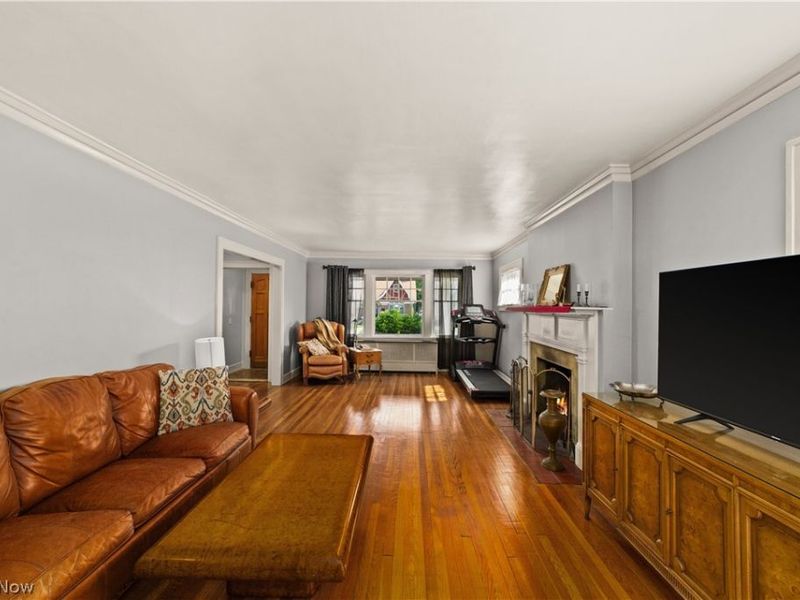 3031 E Derbyshire Road, Cleveland Heights, OH 44118 Photo 8