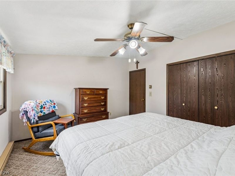 579 Robinwood Avenue, Sheffield Lake, OH 44054 Photo 20