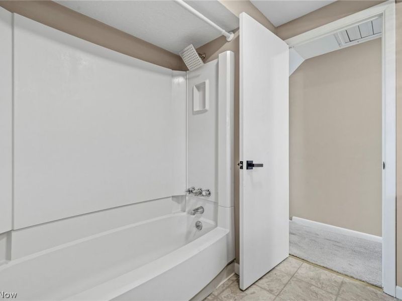 20541 Spruce Drive, Strongsville, OH 44149 Photo 20