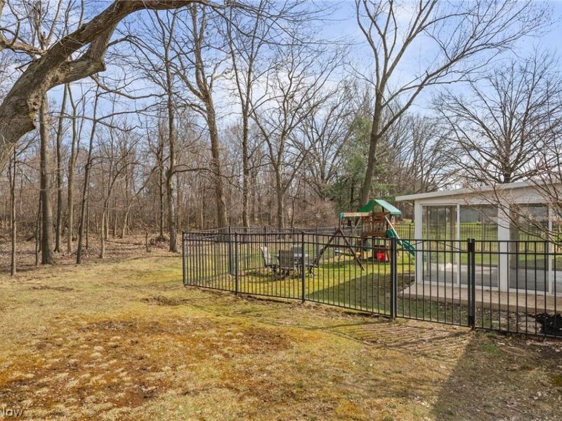 20541 Spruce Drive, Strongsville, OH 44149 Photo 35