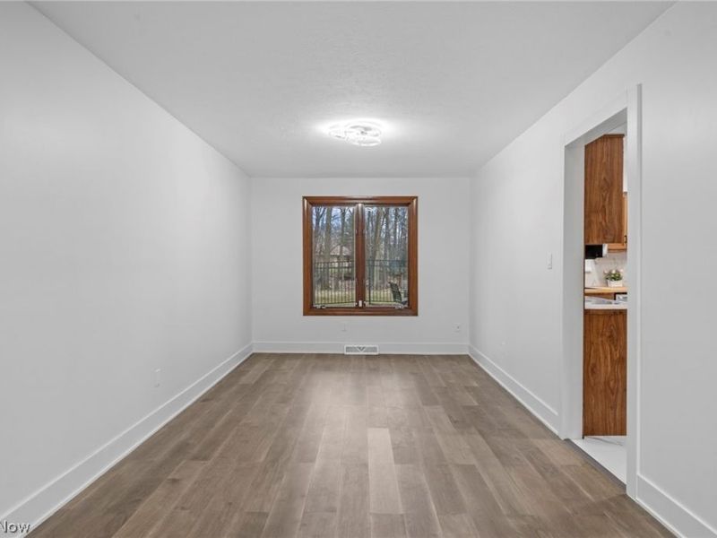 20541 Spruce Drive, Strongsville, OH 44149 Photo 8