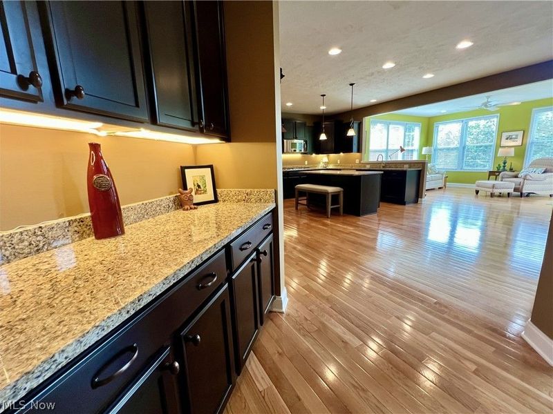 14292 Bentley Lane, Strongsville, OH 44136 Photo 11