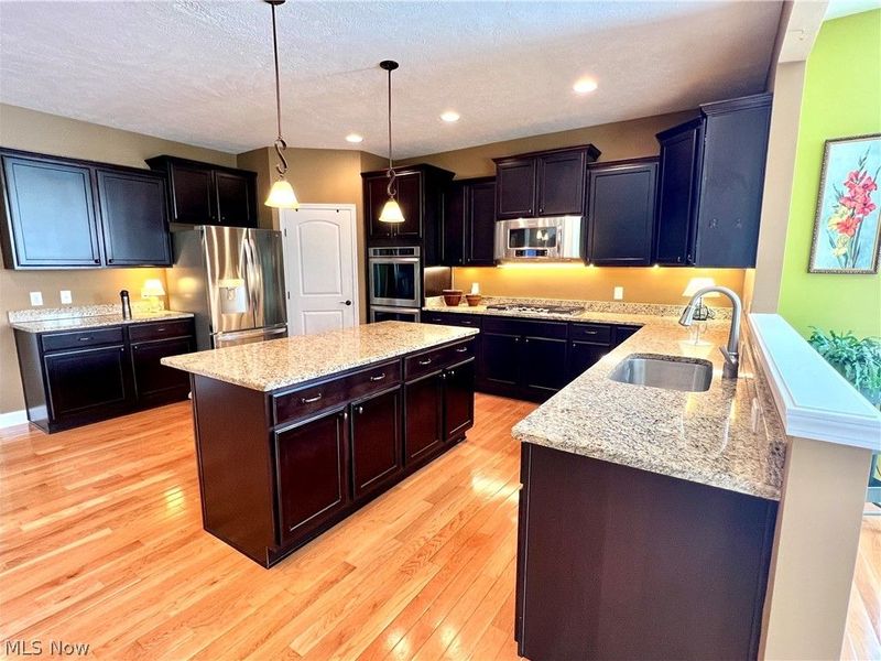 14292 Bentley Lane, Strongsville, OH 44136 Photo 13