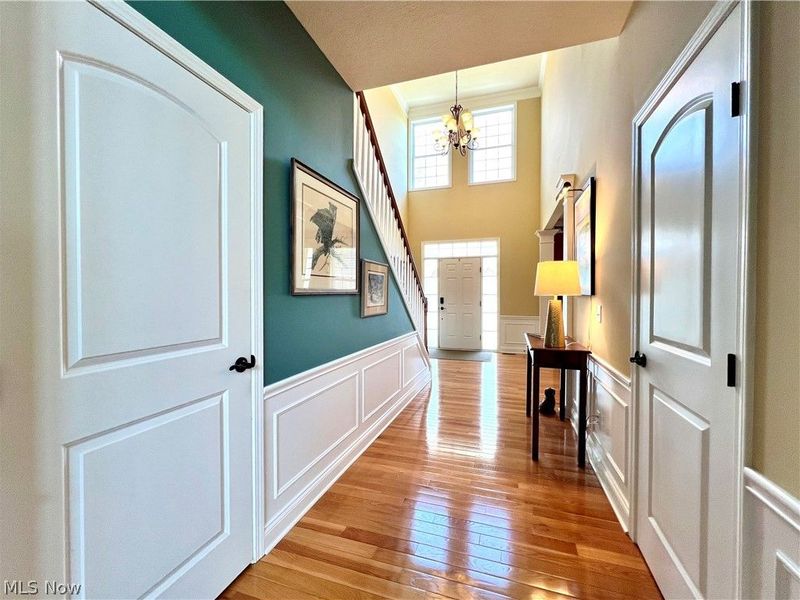 14292 Bentley Lane, Strongsville, OH 44136 Photo 8