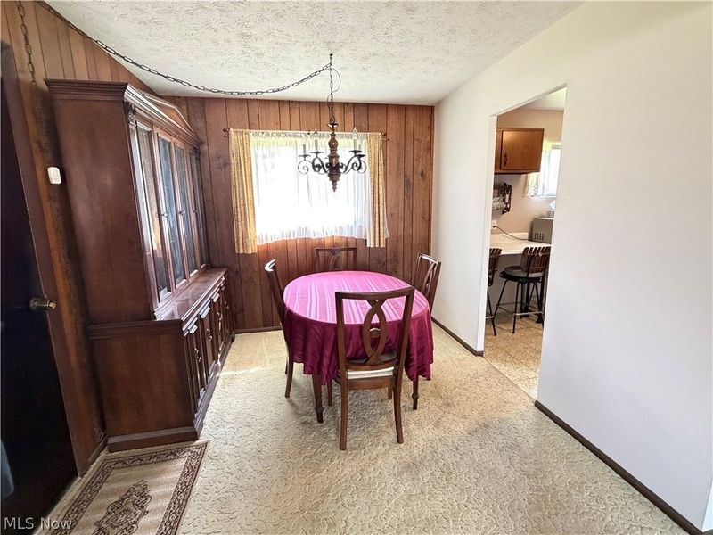 635 Sherwood Drive, Aurora, OH 44202 Photo 4