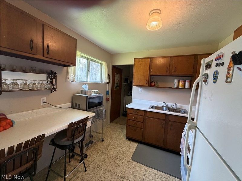 635 Sherwood Drive, Aurora, OH 44202 Photo 6