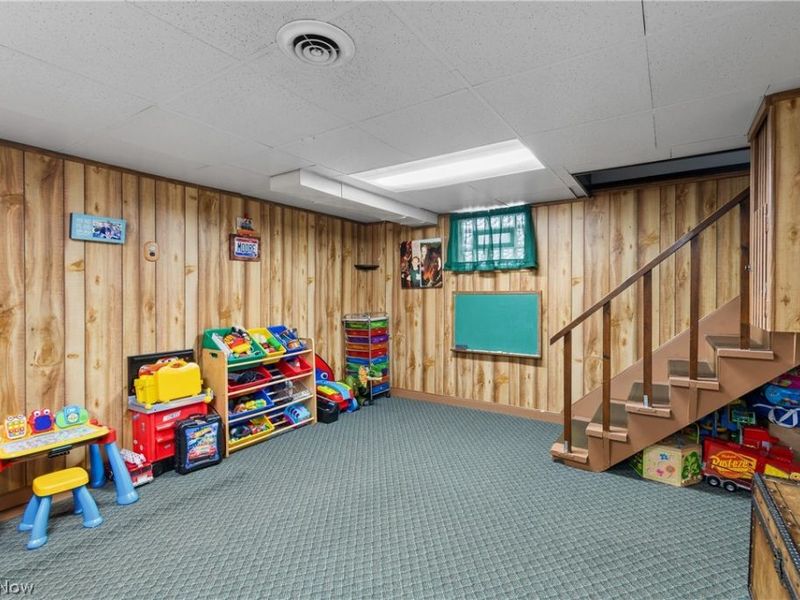 1109 E Front Street, Dover, OH 44622 Photo 19