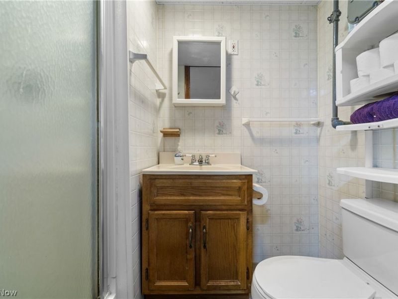 1109 E Front Street, Dover, OH 44622 Photo 20