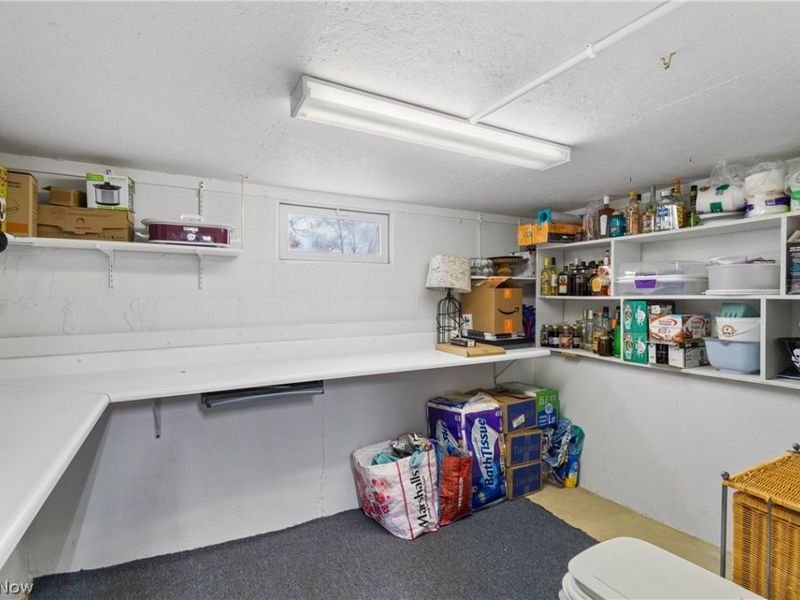 1109 E Front Street, Dover, OH 44622 Photo 22