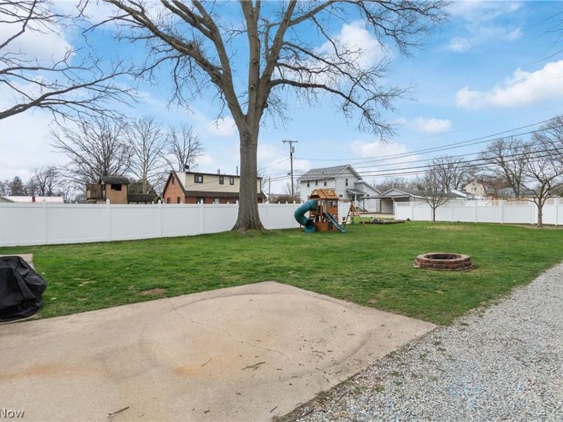 1109 E Front Street, Dover, OH 44622 Photo 27