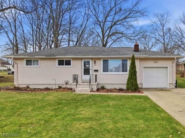 1172 Wilshire Drive, Youngstown, OH 44511