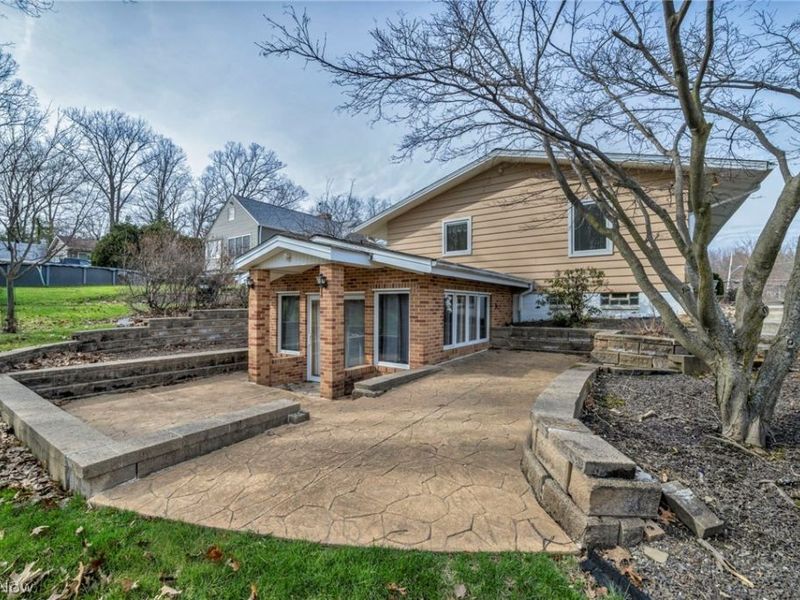 4730 Eastview Drive, Independence, OH 44131 Photo 7