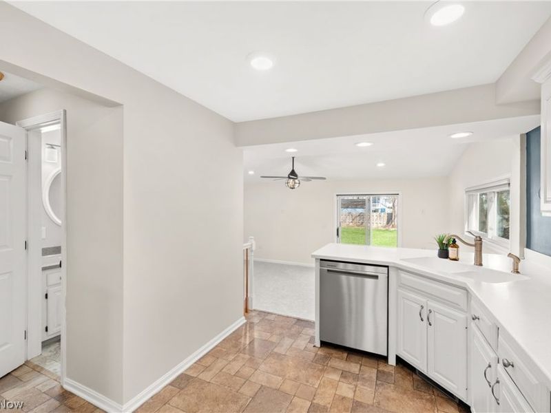 31100 Bexley Drive, Bay Village, OH 44140 Photo 15