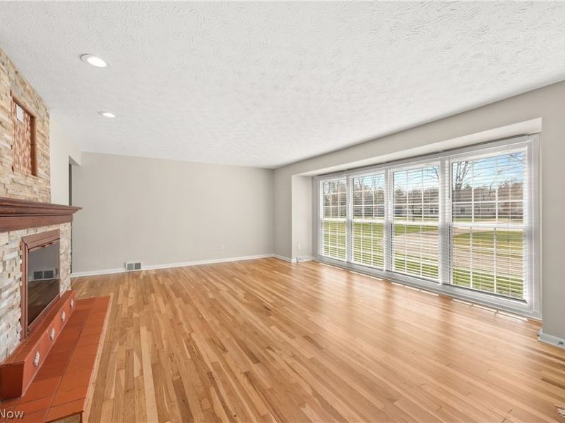 31100 Bexley Drive, Bay Village, OH 44140 Photo 5