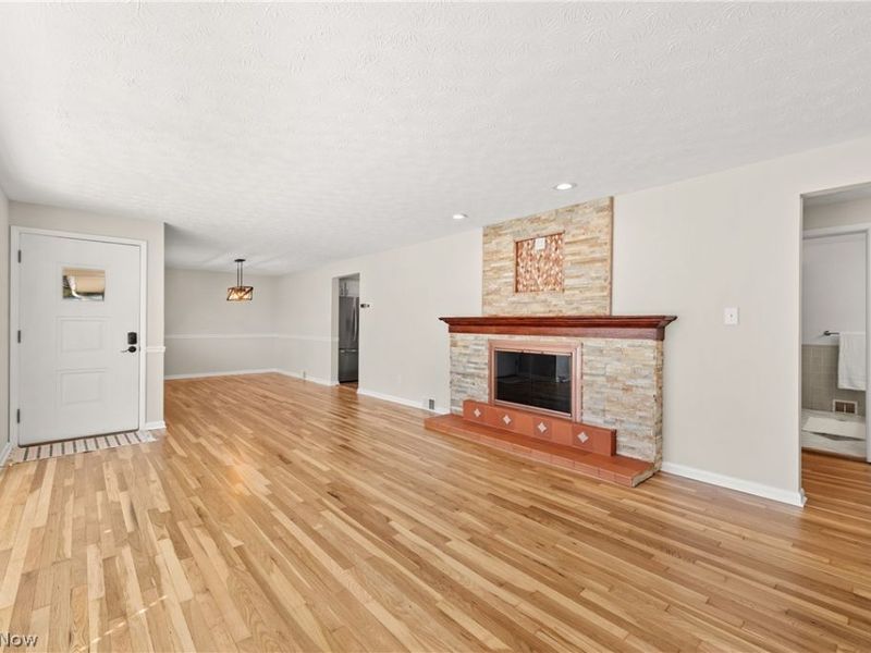 31100 Bexley Drive, Bay Village, OH 44140 Photo 7