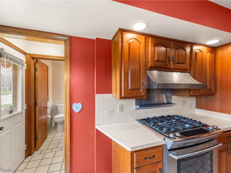 19632 Coffinberry Boulevard, Fairview Park, OH 44126 Photo 19