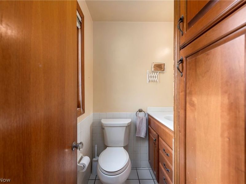 19632 Coffinberry Boulevard, Fairview Park, OH 44126 Photo 22