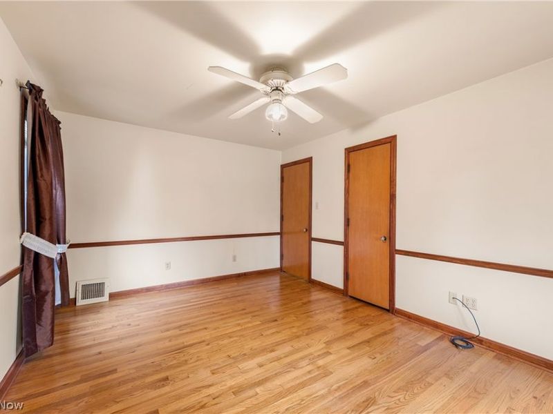 19632 Coffinberry Boulevard, Fairview Park, OH 44126 Photo 25