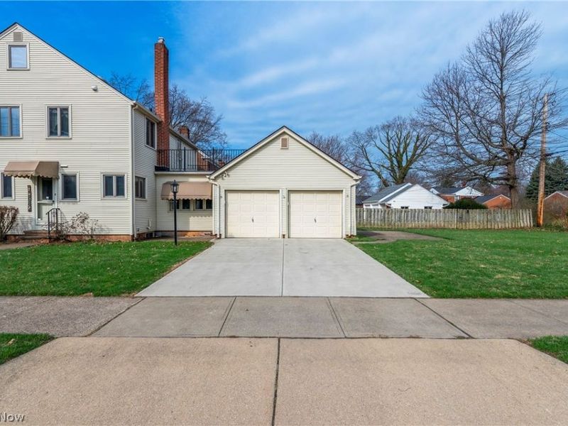 19632 Coffinberry Boulevard, Fairview Park, OH 44126 Photo 45