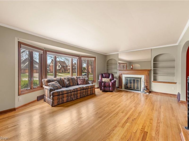 19632 Coffinberry Boulevard, Fairview Park, OH 44126 Photo 7