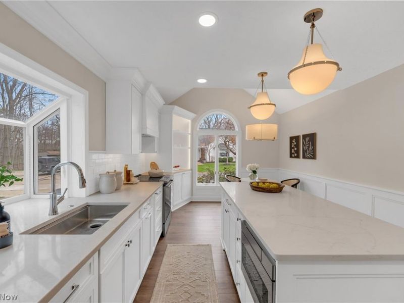 13 Laurel Drive, Rocky River, OH 44116 Photo 10