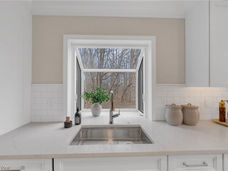 13 Laurel Drive, Rocky River, OH 44116 Photo 11