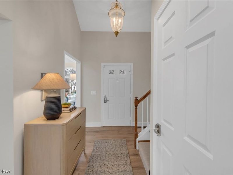 13 Laurel Drive, Rocky River, OH 44116 Photo 7