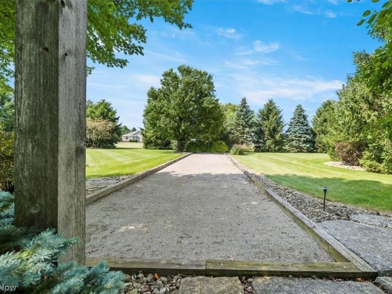 2440 Wyandot Road, Bucyrus, OH 44820 Photo 35