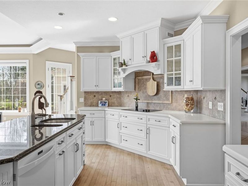 7674 Bergen Court, Hudson, OH 44236 Photo 14