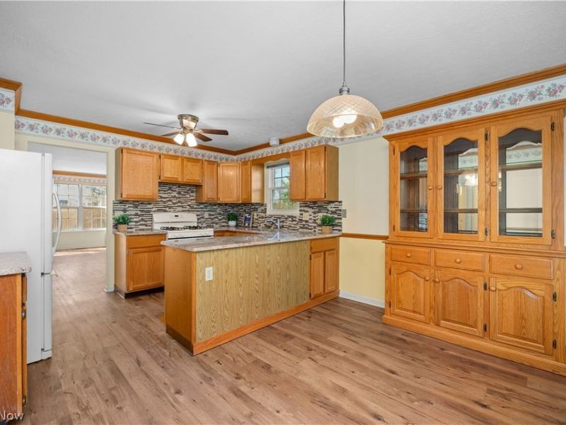 14443 Fullers Lane, Strongsville, OH 44149 Photo 12