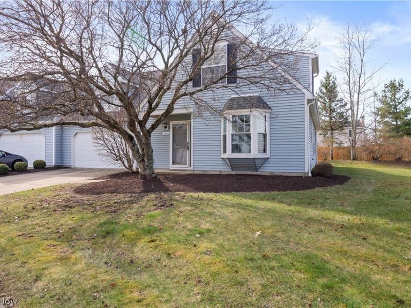 14443 Fullers Lane, Strongsville, OH 44149 Photo 2