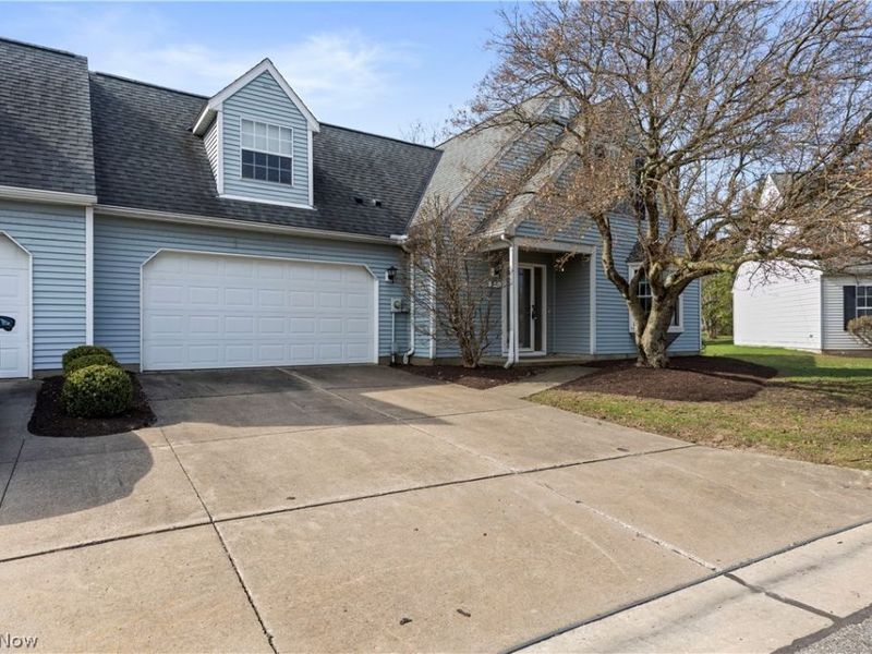 14443 Fullers Lane, Strongsville, OH 44149 Photo 3