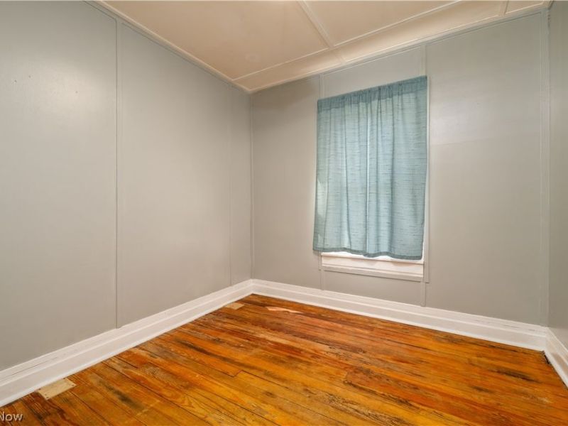 1817 Brightwood Road SE, New Philadelphia, OH 44663 Photo 12