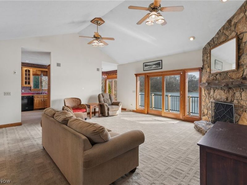 528 Roxbury Avenue NW, Massillon, OH 44646 Photo 10