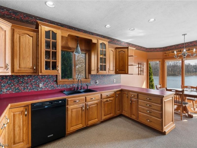 528 Roxbury Avenue NW, Massillon, OH 44646 Photo 12