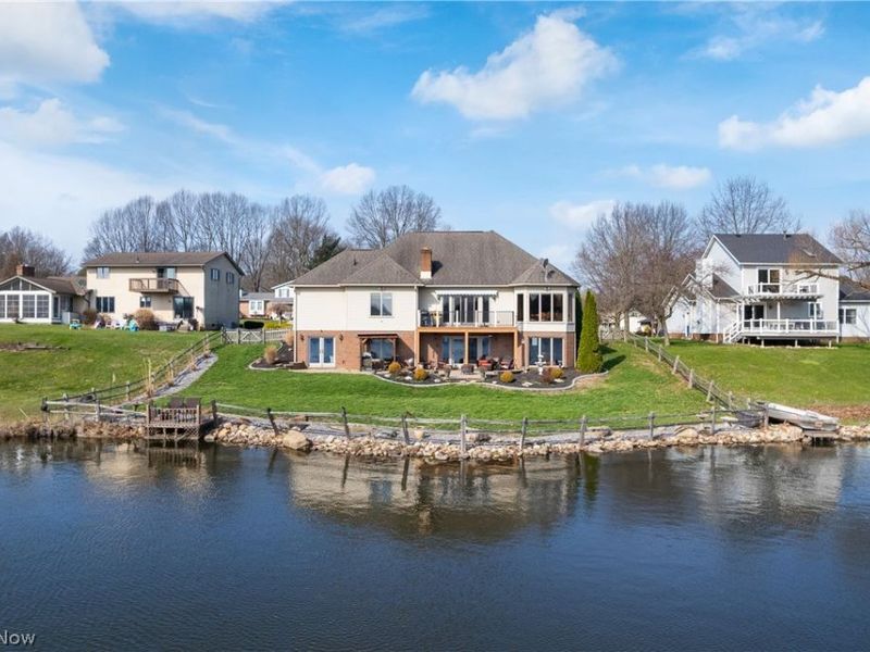 528 Roxbury Avenue NW, Massillon, OH 44646 Photo 3