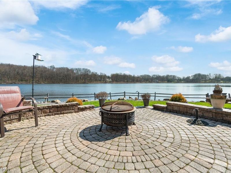 528 Roxbury Avenue NW, Massillon, OH 44646 Photo 5