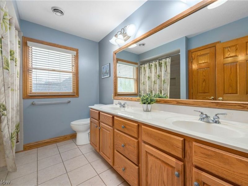 5219 Waterbridge Drive, North Royalton, OH 44133 Photo 22