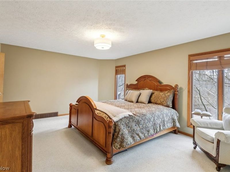 8442 Settlers Passage, Brecksville, OH 44141 Photo 18