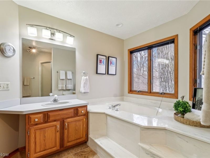 8442 Settlers Passage, Brecksville, OH 44141 Photo 22