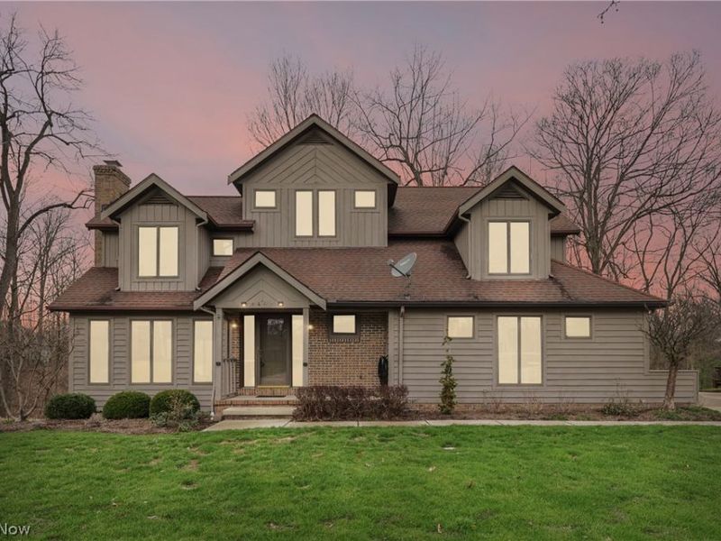 8442 Settlers Passage, Brecksville, OH 44141 Photo 3