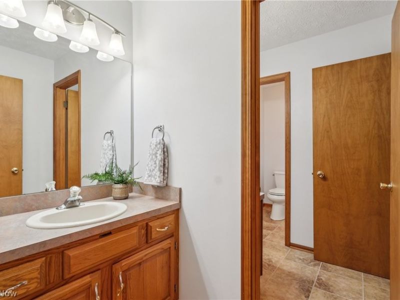 8442 Settlers Passage, Brecksville, OH 44141 Photo 30