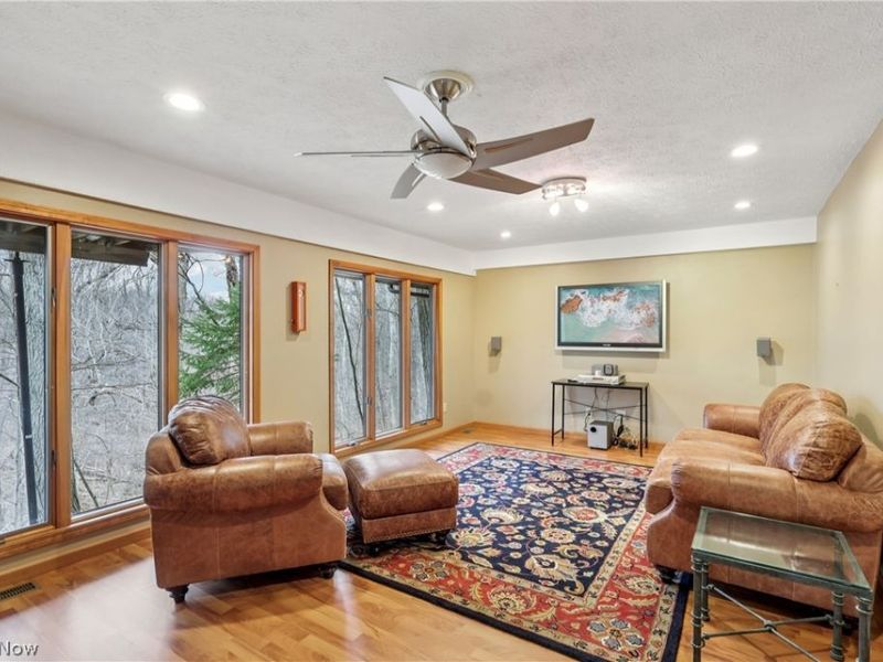 8442 Settlers Passage, Brecksville, OH 44141 Photo 37