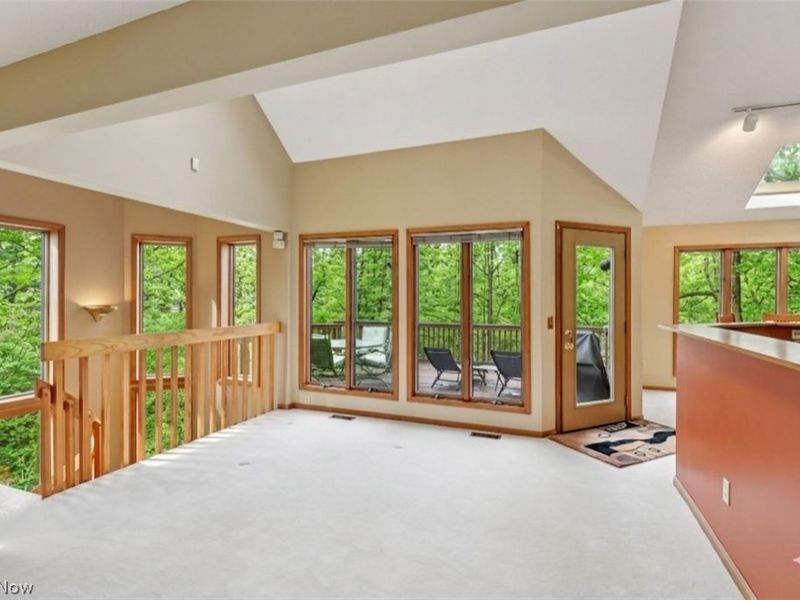 8442 Settlers Passage, Brecksville, OH 44141 Photo 6