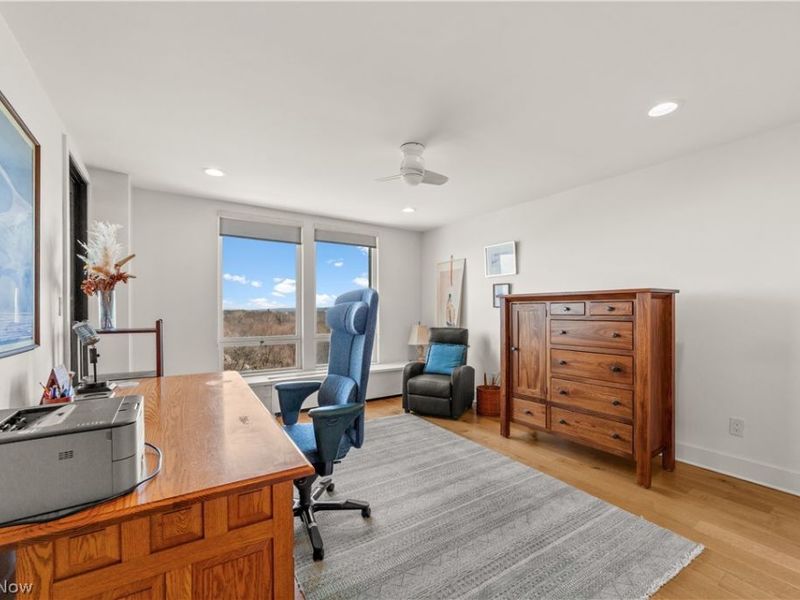 1 Bratenahl Place, Unit 1010, Bratenahl, OH 44108 Photo 35