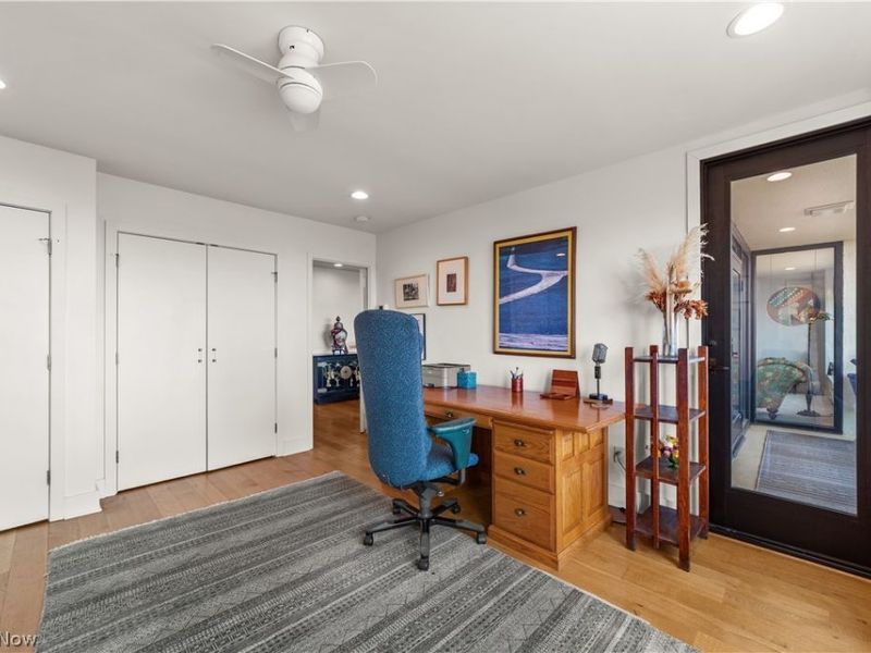 1 Bratenahl Place, Unit 1010, Bratenahl, OH 44108 Photo 36